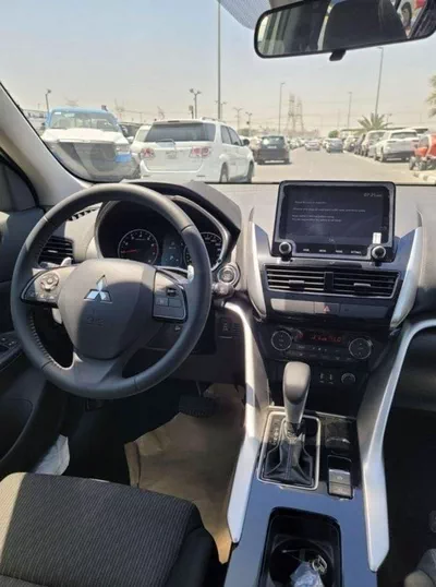 Mitsubishi Eclipse ECLIPSE CROSS 1.5L-8