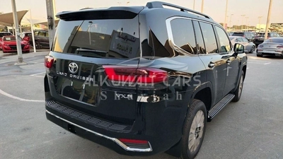 Toyota Land Cruiser Toyota Land Cruiser VX 3.5L Petrol Twin Turbo MY2024-4