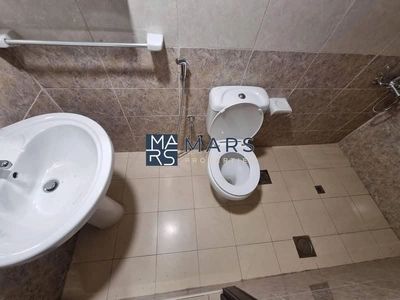 spacious 4 bedrooms villa is available for rent in Al tai Sharjah-14