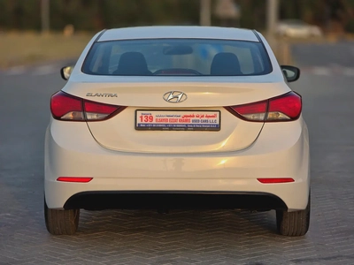 2015 Hyundai Elantra GL MID GCC Specs - Well Maintained-18