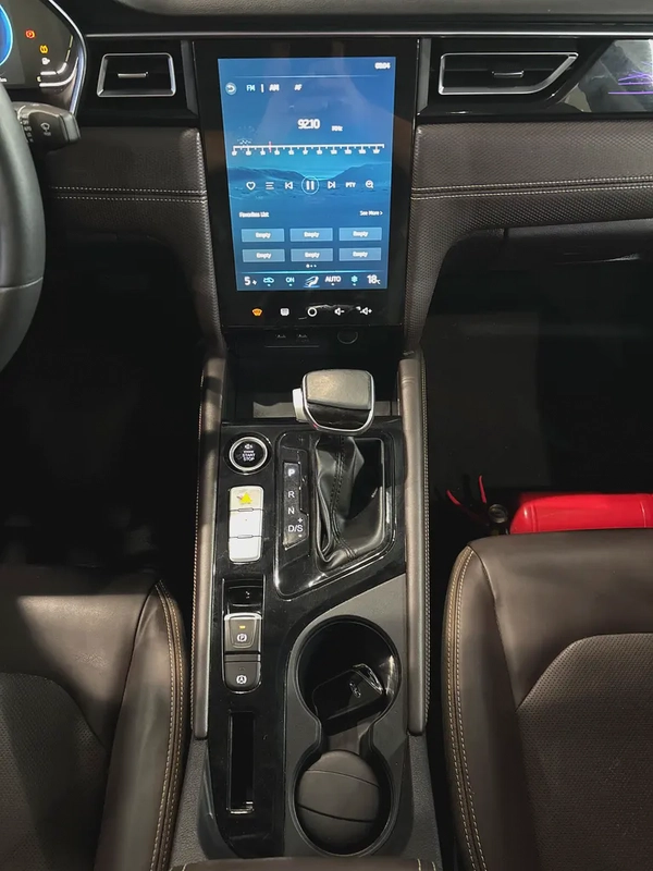 JAC J7â2023âGCCâFREE ACCIDENTâFULL OPTIONSâLOW MILAGE âEXCELLENT CONDITION