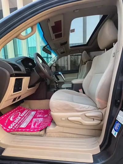 Toyota PRADO 2022 GXR 4.0L V6 FSH Agency Accident Free-10