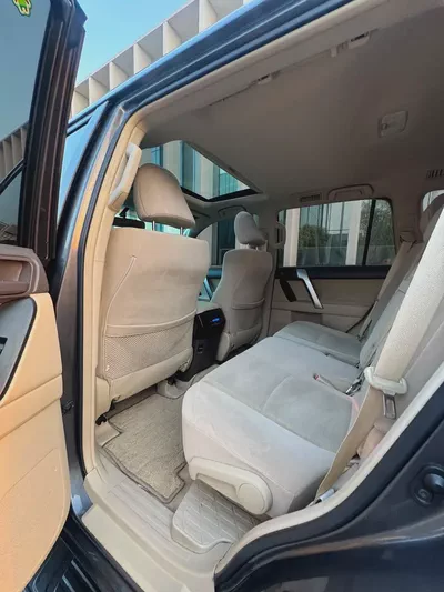 Toyota PRADO 2022 GXR 4.0L V6 FSH Agency Accident Free-15
