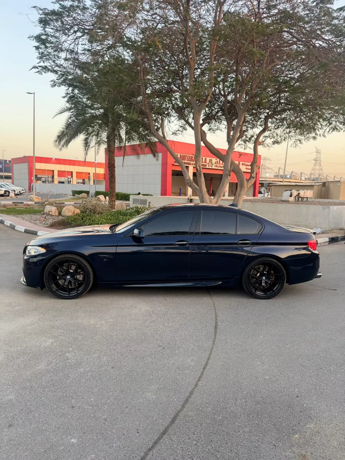 BMW 530i M-SPORT- 2012-8-8