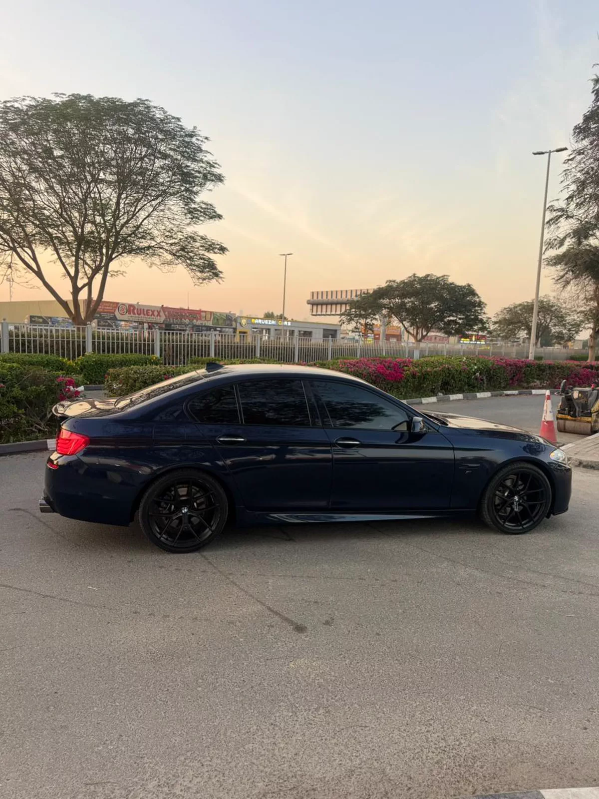 BMW 530i M-SPORT- 2012-15-15