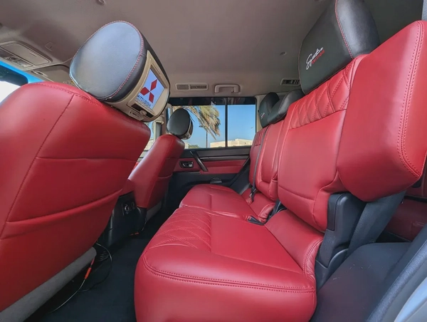 MITSUBISHI PAJERO 2015 MODIFIED SIGNATURE EDITION GLS MID V6 4.5L GCC IN EXCELLENT CONDITION