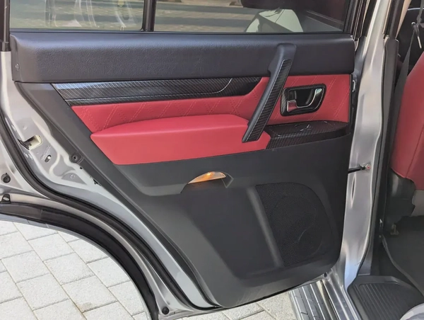 MITSUBISHI PAJERO 2015 MODIFIED SIGNATURE EDITION GLS MID V6 4.5L GCC IN EXCELLENT CONDITION