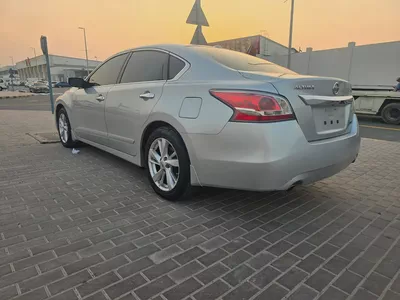 Nissan Altima SV 2014 American Specs-9