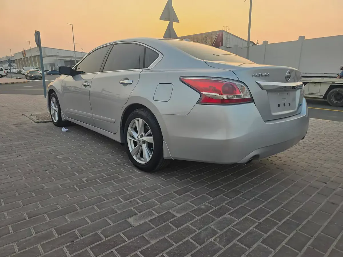 Nissan Altima SV 2014 American Specs-9-9
