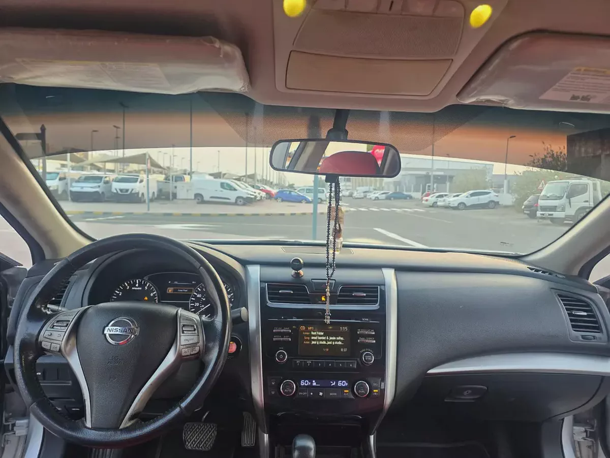 Nissan Altima SV 2014 American Specs-7-7