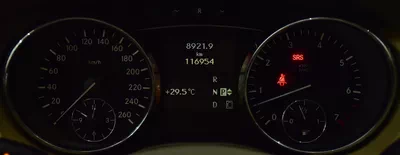 Mercedes Benz R350 ( 2009 Model ) in White Color GCC Specs-11