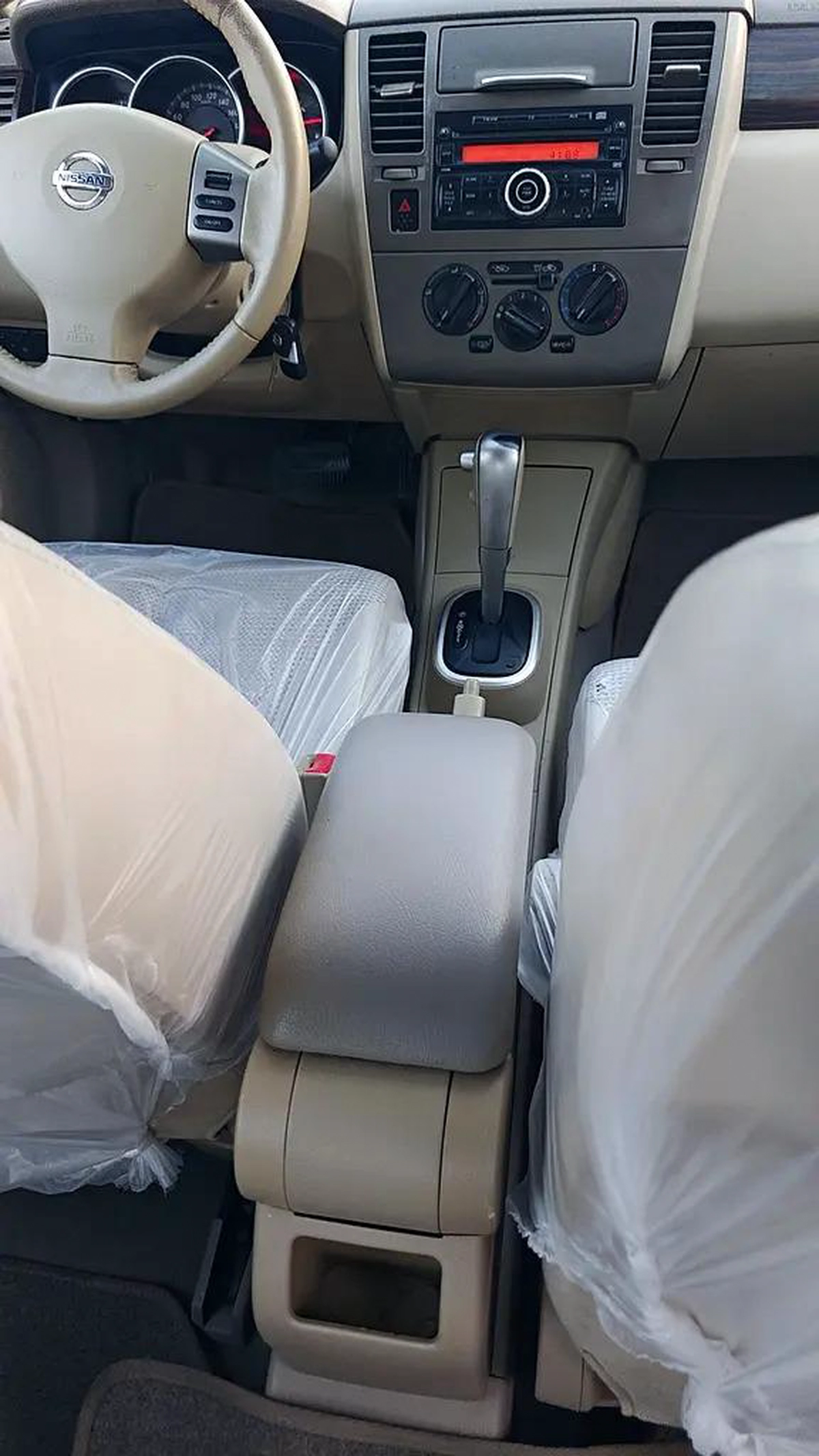 Nissan Tiida SL 2011 - GCC Specs - Well Maintained-1-1