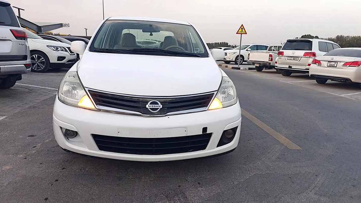 Nissan Tiida SL 2011 - GCC Specs - Well Maintained-12-12