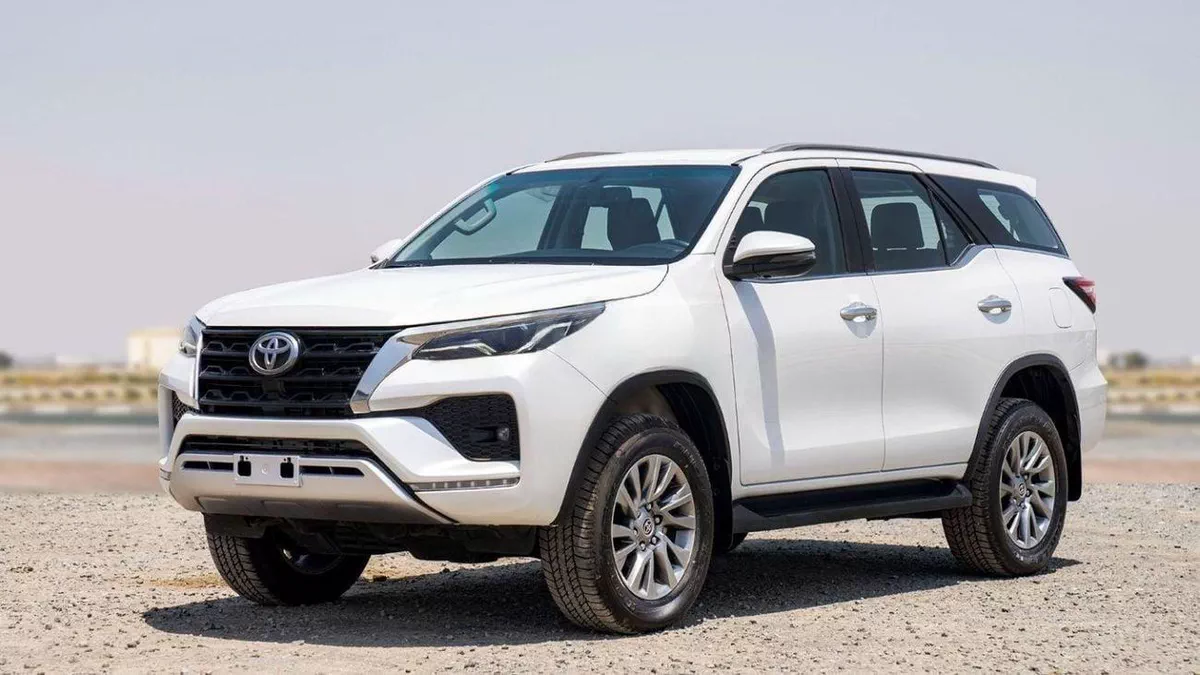 Toyota Fortuner VX2 PLUS TOYTA FORTUNER 2.8 DIESEL FULL PTION AT 4X4-2-0