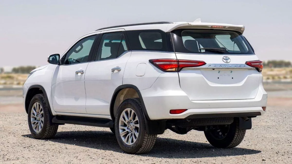 Toyota Fortuner VX2 PLUS TOYTA FORTUNER 2.8 DIESEL FULL PTION AT 4X4-6-0
