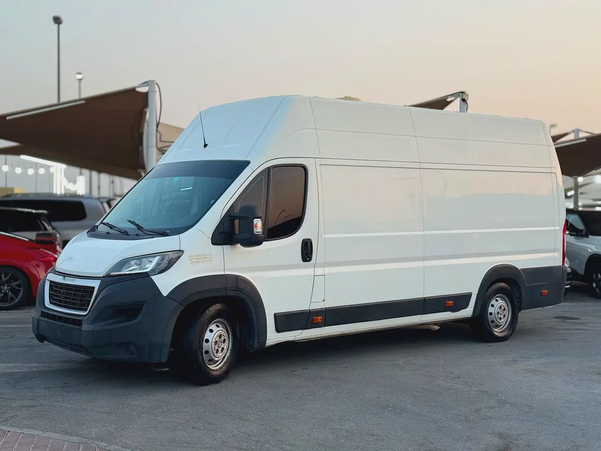 Peugeot Boxer 2021 L4H3 GCC Specs