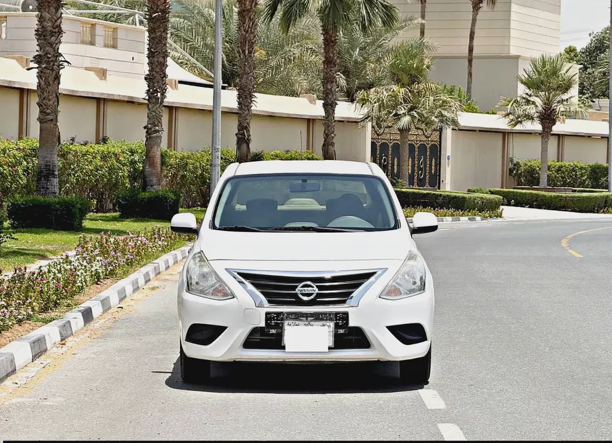 Nissan Sunny 2020 EX Super Saloon | GCC Specs | Low Mileage | Reliable Daily Drive-2-2