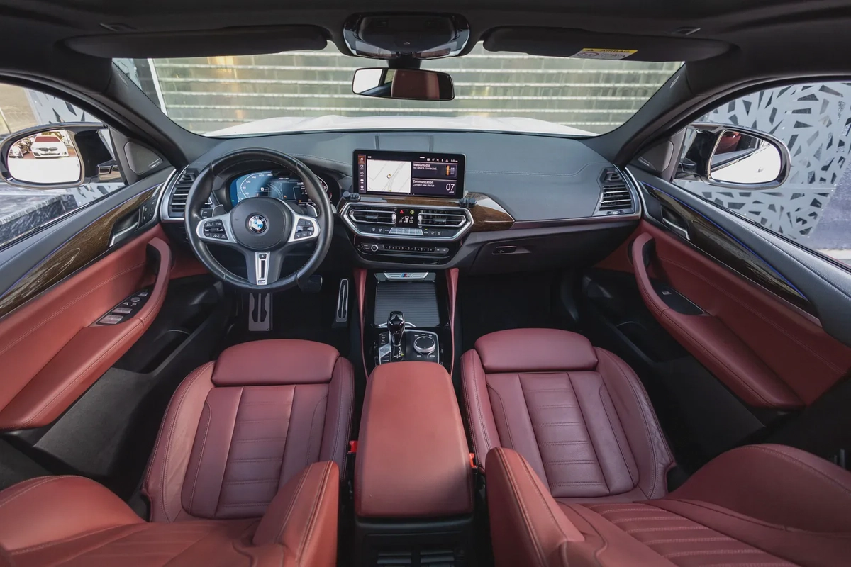 BMW X4 M40 2023-10-10