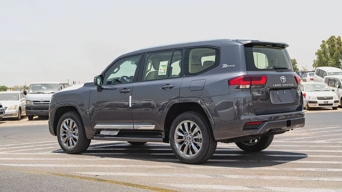 Toyota Land Cruiser GXR 2026, European Specs - Brand New!-3-3