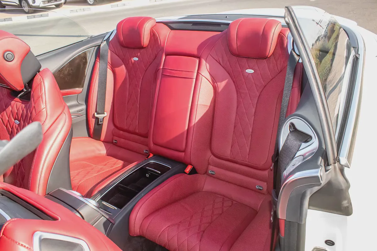 2017 - BENZ S550 CONVERTIBLE –IMMCAULATE CONDITION - | Only 35,000 KM | Full Option-19-19