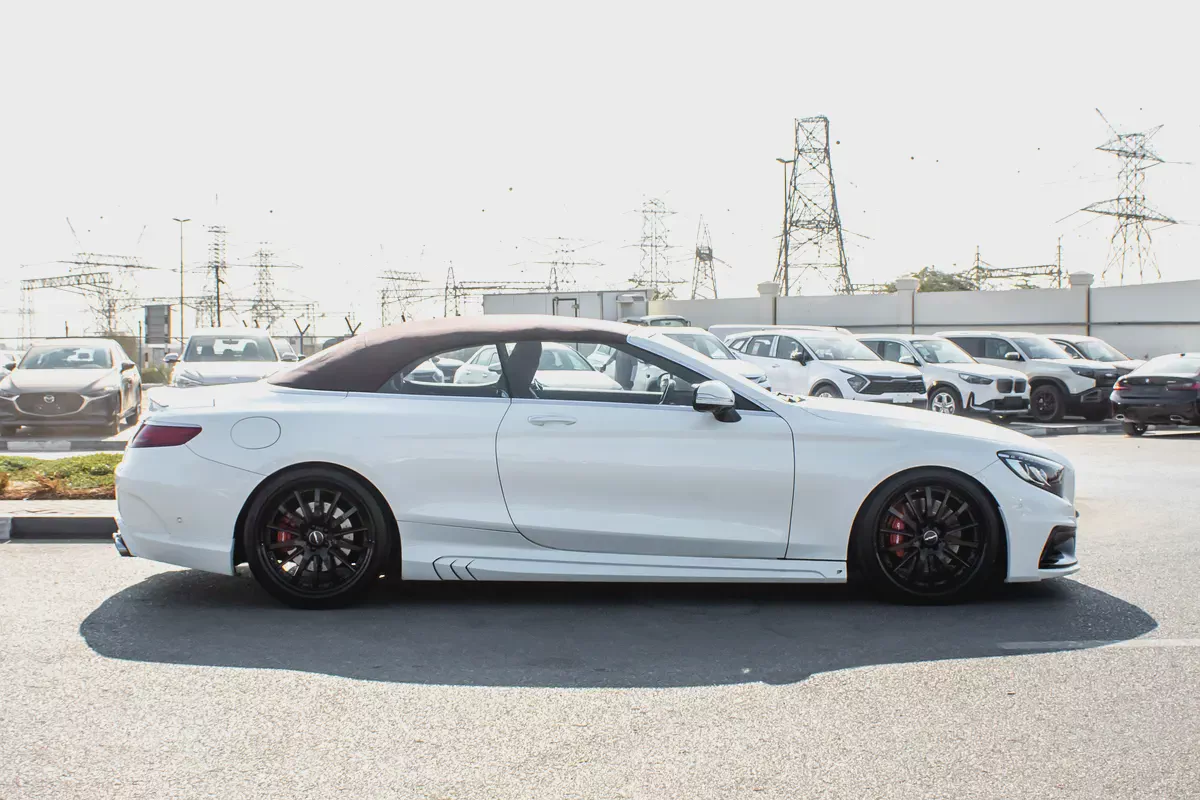 2017 - BENZ S550 CONVERTIBLE –IMMCAULATE CONDITION - | Only 35,000 KM | Full Option-3-3