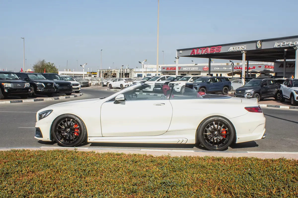 2017 - BENZ S550 CONVERTIBLE –IMMCAULATE CONDITION - | Only 35,000 KM | Full Option-4-4