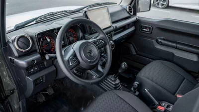Suzuki Jimny GL MT 1.5-6
