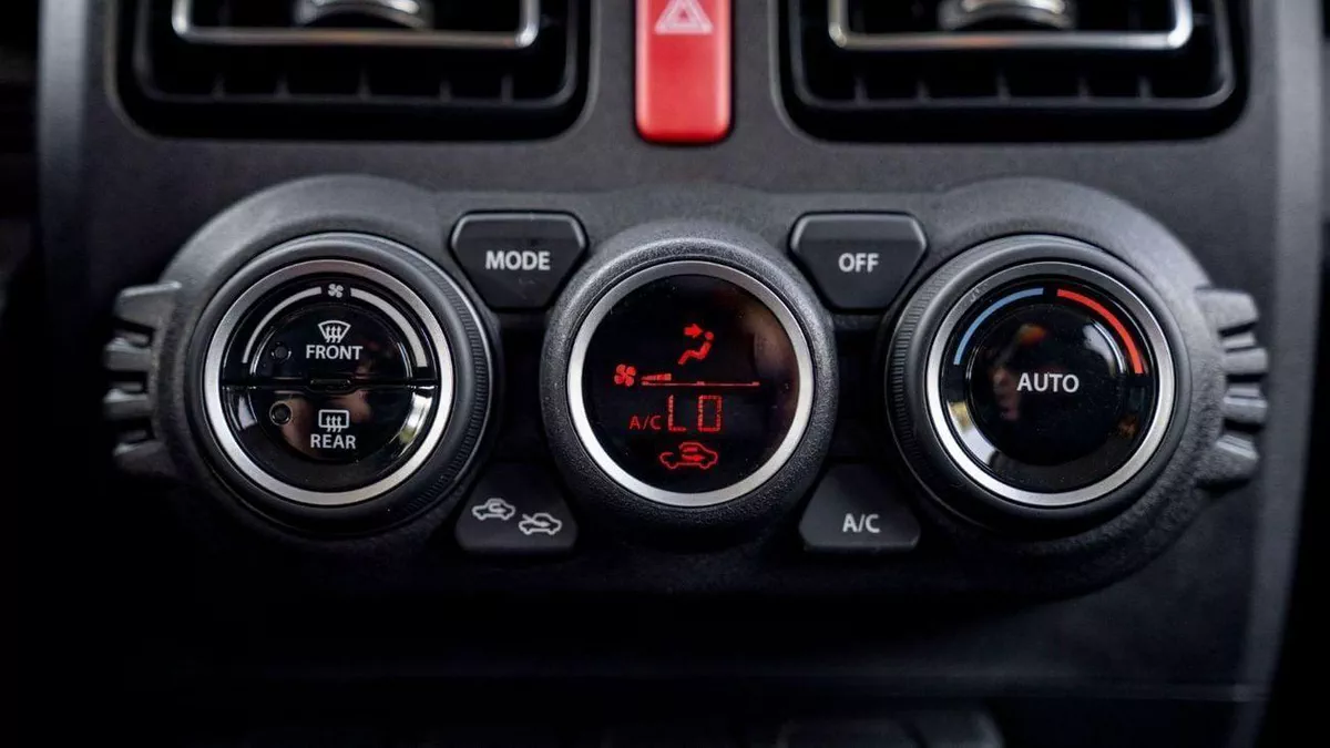 Suzuki Jimny GL MT 1.5-15-0