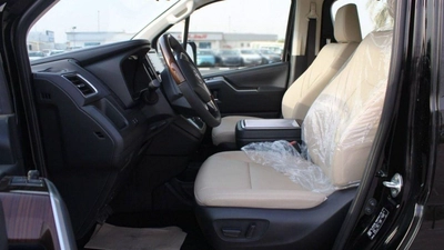 Toyota Granvia PREMIUM TOYOTA GRANVIA 2.8L WAGON 6 SEATS AT WG3-13