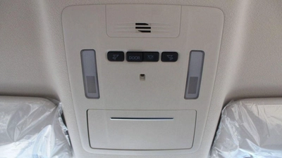 Toyota Granvia PREMIUM TOYOTA GRANVIA 2.8L WAGON 6 SEATS AT WG3-17