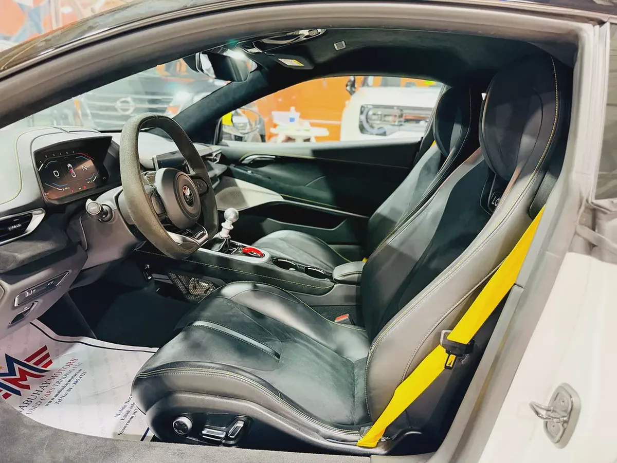 Lotus Emira 2023 First Edition - Manual Transmission -  GCC Specs-9-9