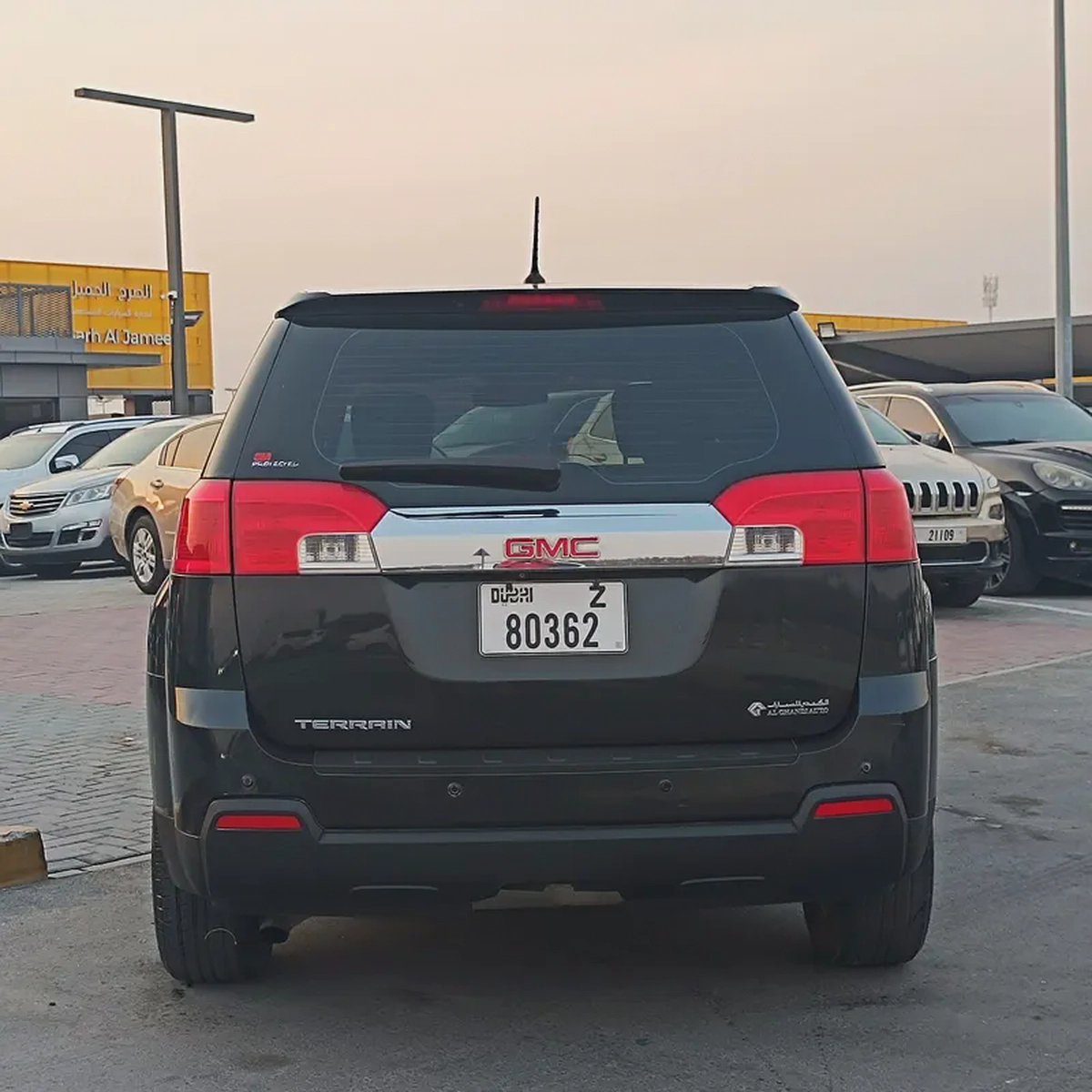 GMC Terrain 2015 GCC Specs - Excellent Condition-5-5