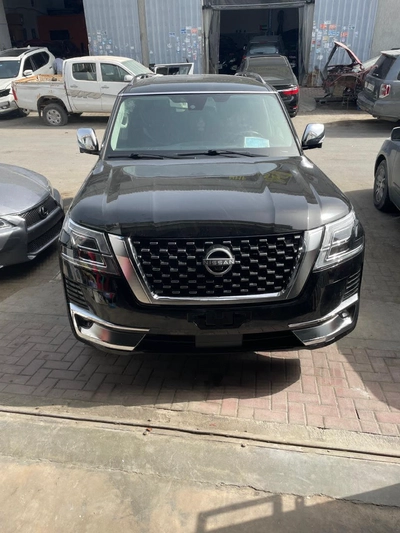  Nissan Armada Platinum 4*4-0