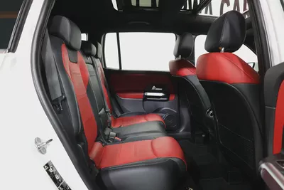2023 Mercedes GLB 250 4MATIC I GARGASH WARRANTY + SERVICE CONTRACT  | GCC Specs I ACCIDENTS FREE-17