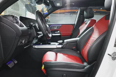 2023 Mercedes GLB 250 4MATIC I GARGASH WARRANTY + SERVICE CONTRACT  | GCC Specs I ACCIDENTS FREE-8