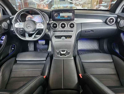 Mercedes Benz C300 STD (NON GCC) / ECO TURBO V4 / COUPE / MOON ROOF/ 985 MONTHLY / LOT#06911-10