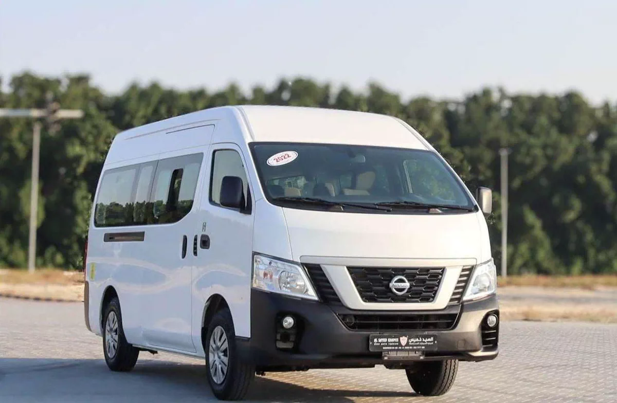 Nissan Urvan STANDARD Nissan Urvan | 2.5 L | 2022 | GCC | Accident-Free | In Excellent Condition | 1159 P.M