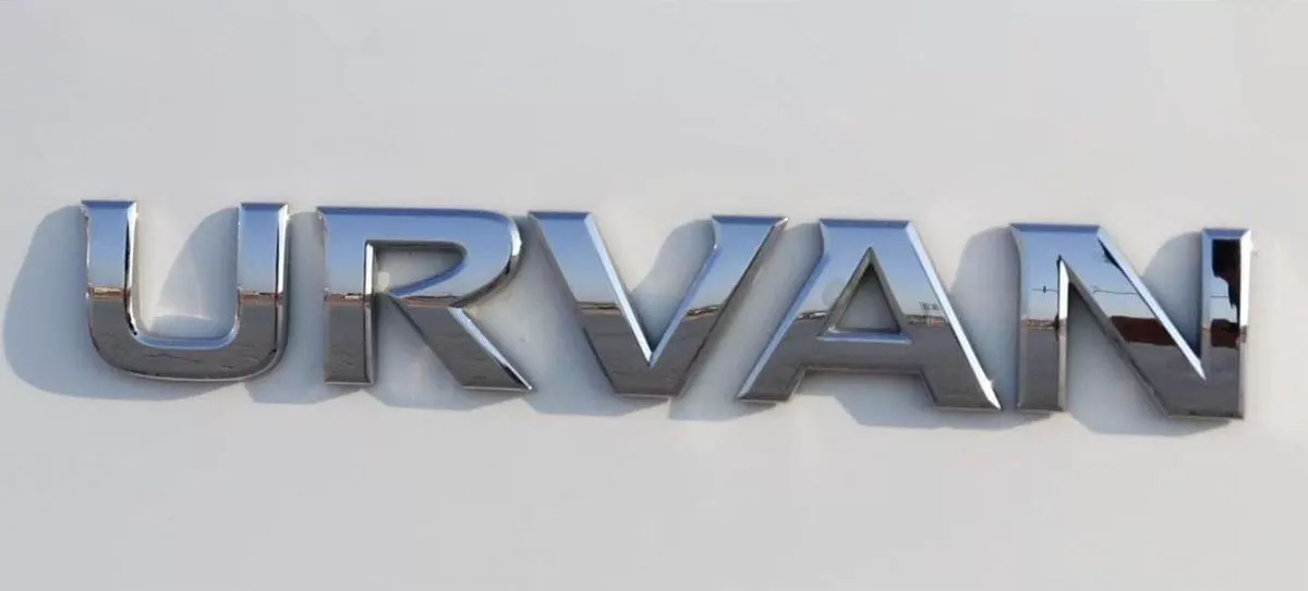 Nissan Urvan STANDARD Nissan Urvan | 2.5 L | 2022 | GCC | Accident-Free | In Excellent Condition | 1159 P.M-6-0