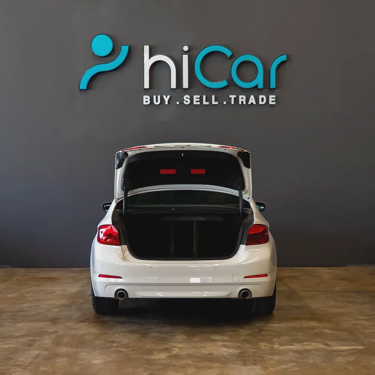 AED 1,532 pm • 0% Downpayment • BMW 520i • 1 Year Warranty-4-4