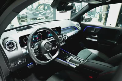 Mercedes-Benz GLB 200 AMG Premium 2025 | GCC Specs | Brand New-9
