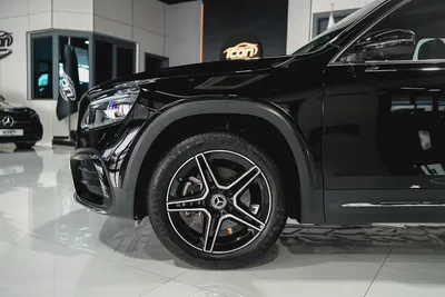 Mercedes-Benz GLB 200 AMG Premium 2025 | GCC Specs | Brand New-3