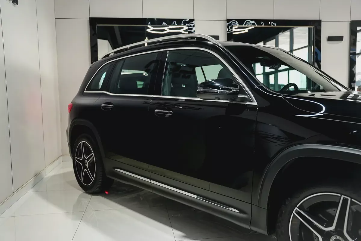 Mercedes-Benz GLB 200 AMG Premium 2025 | GCC Specs | Brand New-19-19