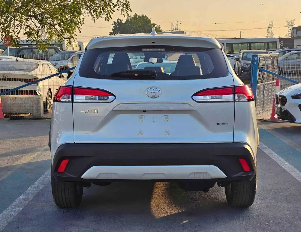 Toyota Corolla Cross ELITE NEW SHAPE || 2.0L HYBRID V4 | RADAR | LEATHER WITH DRIVER PWR SEAT | SUNROOF (CODE # CRCHCN)-3-0