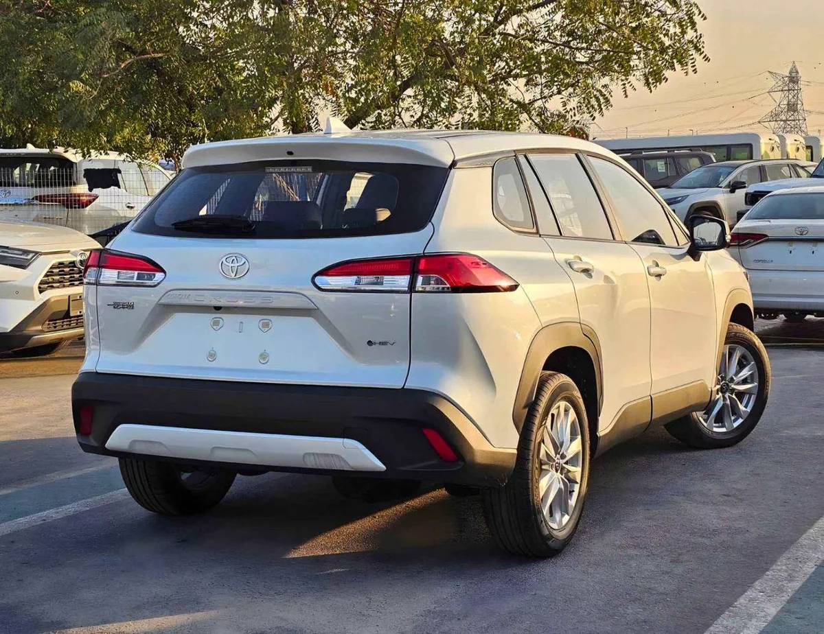 Toyota Corolla Cross ELITE NEW SHAPE || 2.0L HYBRID V4 | RADAR | LEATHER WITH DRIVER PWR SEAT | SUNROOF (CODE # CRCHCN)-4-0