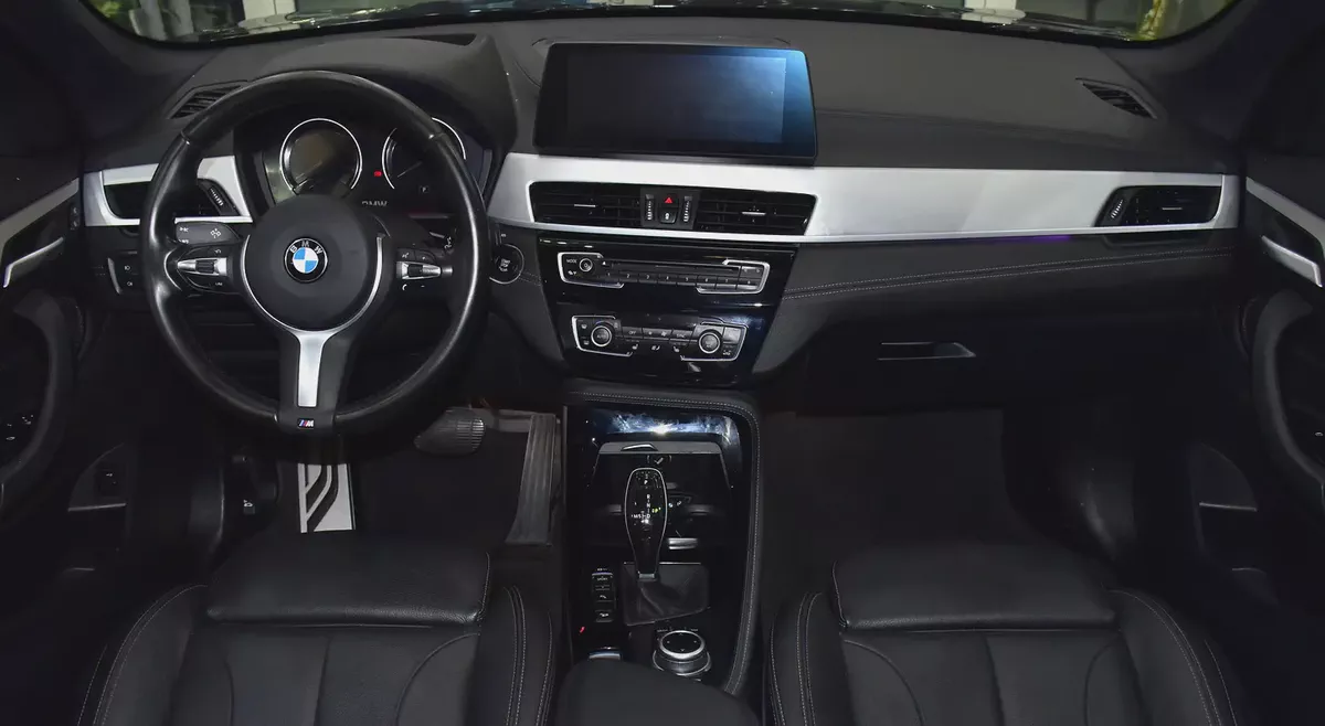 AED 1,031 EMi at 0% DP | DIESEL ( ديزل ) BMW X1 M-Kit xDrive18d ( 2021 Model ) European Specs-10-10