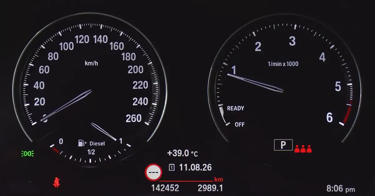 AED 1,031 EMi at 0% DP | DIESEL ( ديزل ) BMW X1 M-Kit xDrive18d ( 2021 Model ) European Specs-12-12