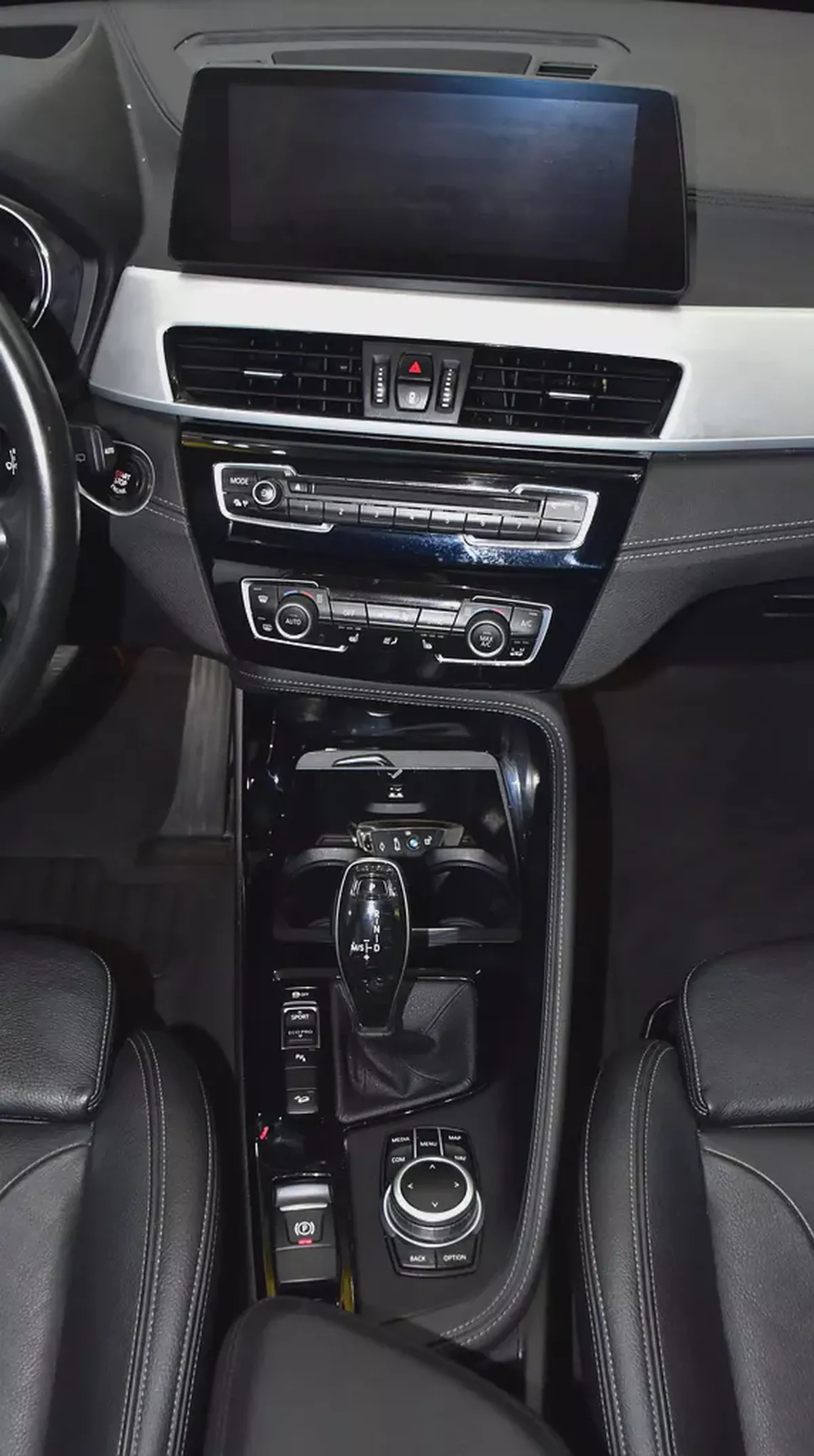 AED 1,031 EMi at 0% DP | DIESEL ( ديزل ) BMW X1 M-Kit xDrive18d ( 2021 Model ) European Specs-15-15