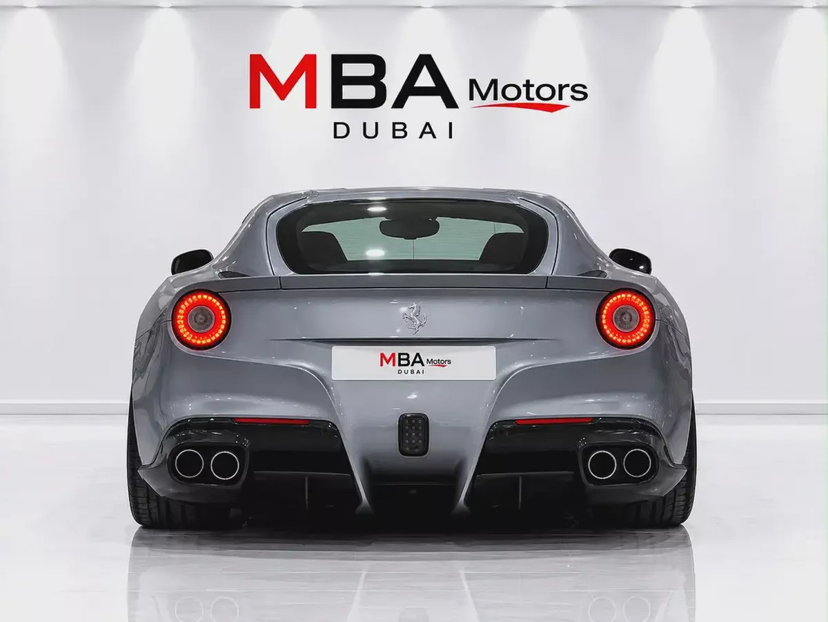 2014 Ferrari F12 Berlinetta Standard | GCC Specs | Full Service Record-9-9
