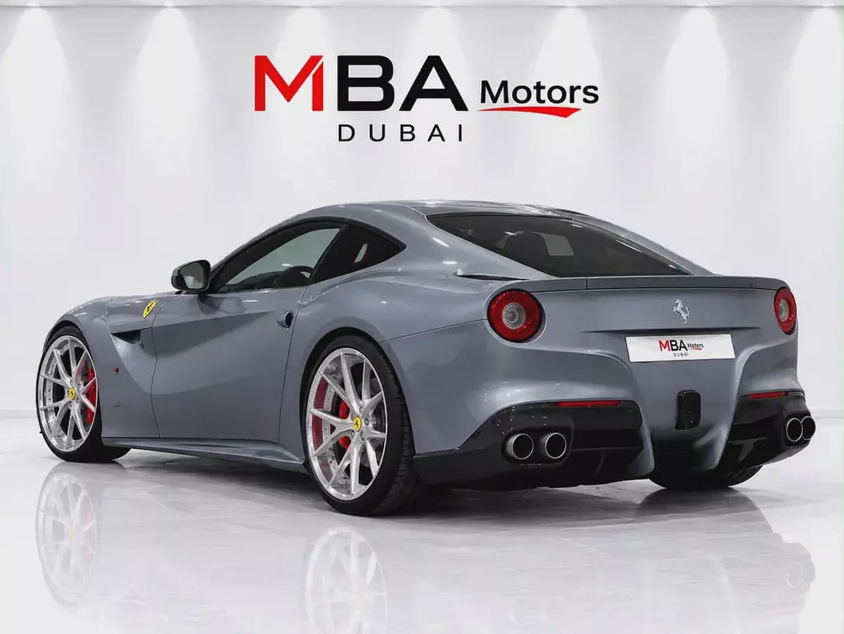 2014 Ferrari F12 Berlinetta Standard | GCC Specs | Full Service Record-3-3