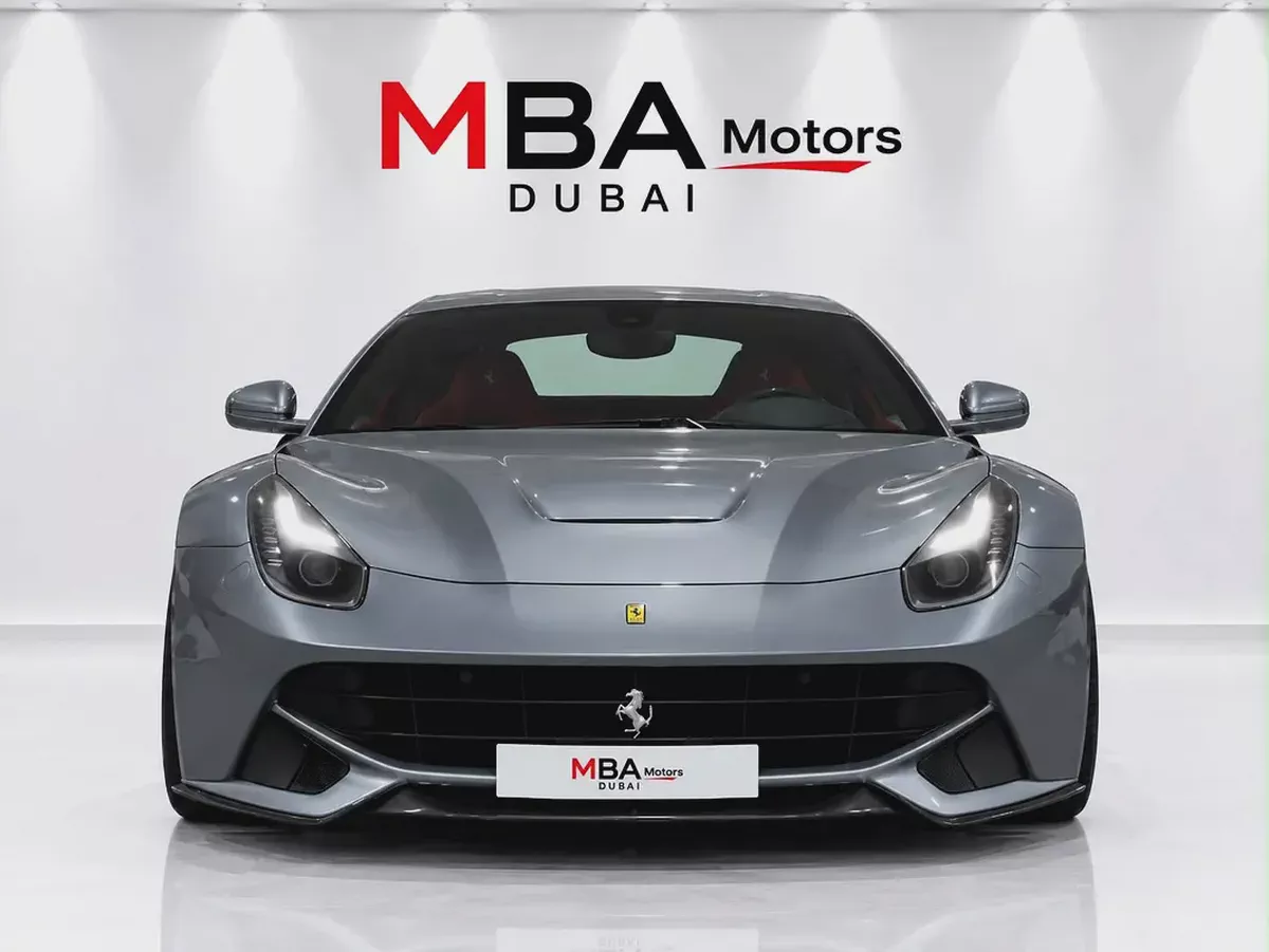 2014 Ferrari F12 Berlinetta Standard | GCC Specs | Full Service Record-6-6